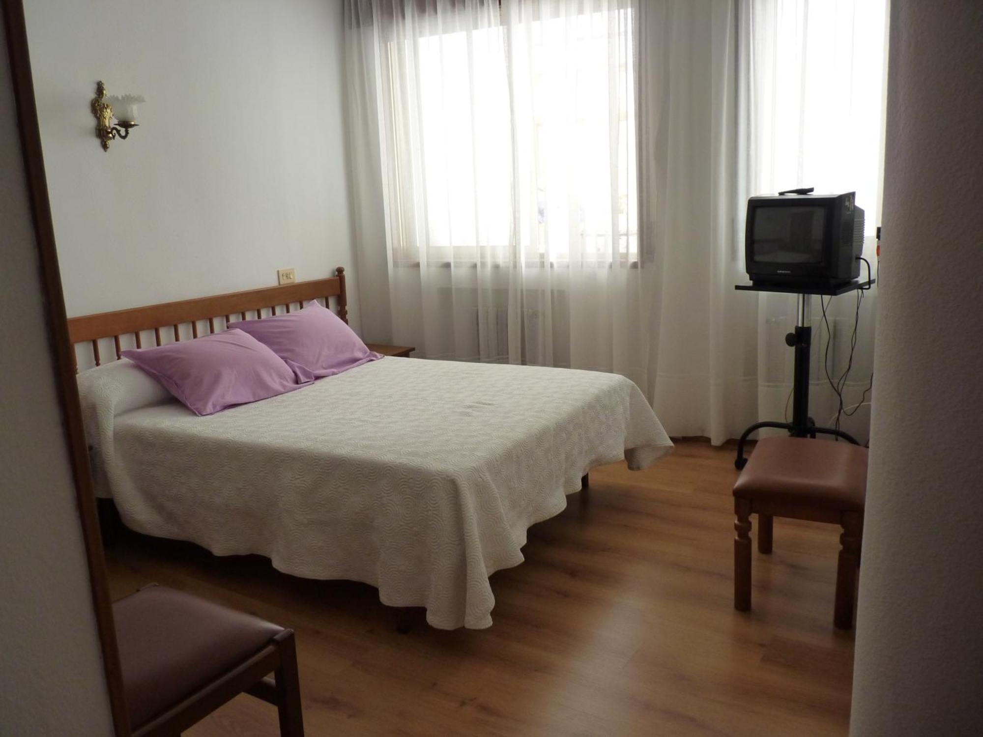 Hotel Espana Lugo Rum bild